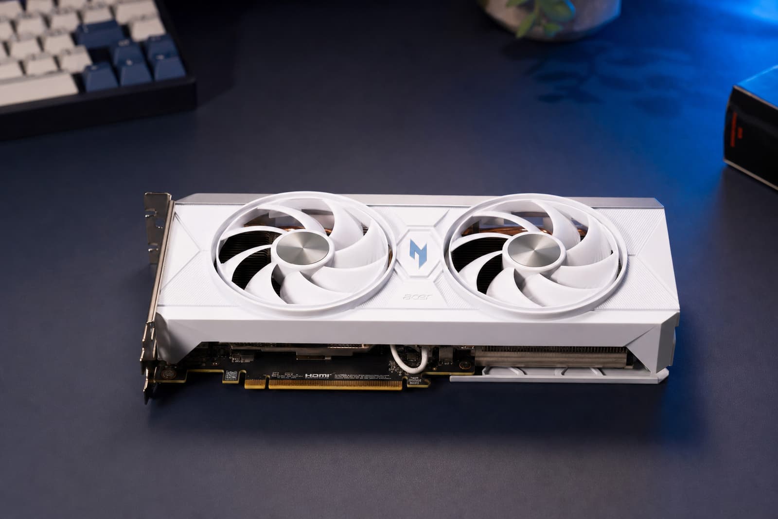 Обзор видеокарты Acer Nitro Radeon RX 9060 XT OC (8 ГБ)