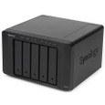Производительный сетевой накопитель Synology DS1513+: