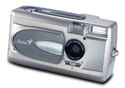 Оптическая мышь NetScroll+Traveler в подарок при покупке фотокамеры Genius G-Shot P313