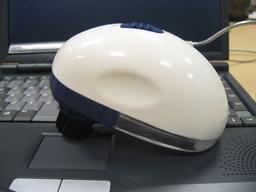 Новый USB-пылесос: война с мусором на рабочем столе продолжается!