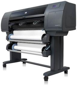 HP представляет серию широкоформатных принтеров Designjet 4500