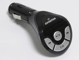 DIGMA ESM191A: автомобильный MP3/WMA-плеер со встроенным FM-передатчиком