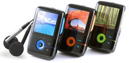Creative будет дарить аксессуары покупателем плееров ZEN V Plus и ZEN Vision:M