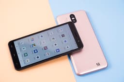 60-долларовый смартфон HomTom может распознавать пользователей по лицам и отпечаткам пальцев