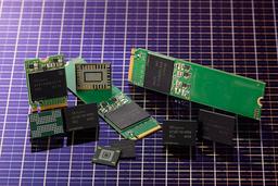 SK Hynix выпускает «первую в мире флэш-память 4D NAND»