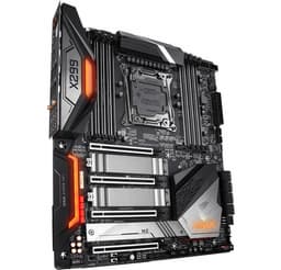 Gigabyte X299 Aorus Master — топовая системная плата без единого слота PCIe x1