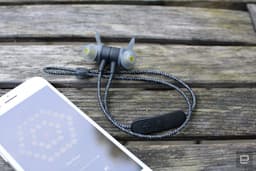 Jaybird Tarah Pro — беспроводные наушники с внушительной автономностью и защитой от воды