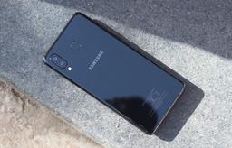 Samsung готовит к выпуску бюджетные смартфоны Galaxy M20 и M30