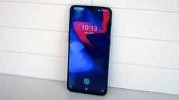 Сила оператора: в США смартфон OnePlus 6T продаётся почти вдвое лучше предшественника