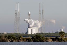 Последний запуск SpaceX в этом году: первый заказ для ВВС США и первый спутник GPS нового поколения