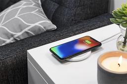 Беспроводная зарядная станция Mophie Charge Stream Pad+ оценивается в 60 долларов