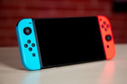 За год консоль Nintendo Switch в Японии разошлась тем же тиражом, что и Sony PS4 за 38 месяцев