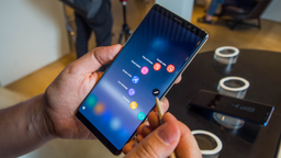 Видео дня: Samsung хвалит смартфон Galaxy Note9