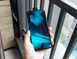 Смартфон Elephone U2 получил сдвоенную выдвижную камеру для селфи