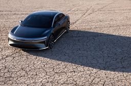 Стало известно, куда ушел бывший руководитель производства Tesla