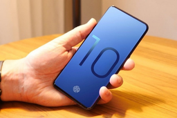 В линейке Samsung Galaxy S10 будут «ретро-модель» за $750 и премиальная за $1100