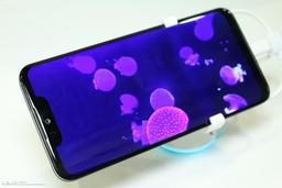 Смартфон Sharp 801SH, оснащенный экраном OLED и SoC Snapdragon 845, метит в конкуренты Xiaomi Pocophone F1