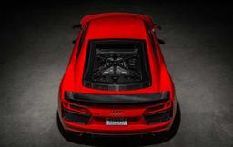 Спорткар Audi R8 променяет двигатель V10 на электромотор