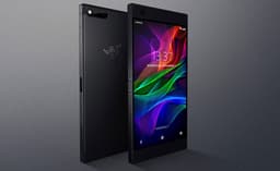 Самый первый на рынке игровой смартфон изрядно подешевел