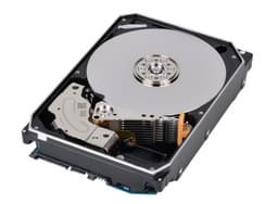 Поставки HDD за год сократились на 18%