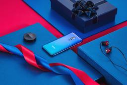 Смартфон Meizu 16th Plus Sound Color Edition получил комплект с «подарками» на 465 долларов