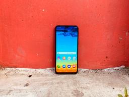 Бестселлер Samsung Galaxy M20 вскоре появится в Европе