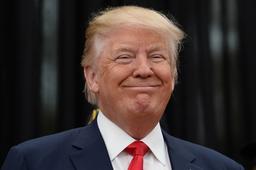 Дональд Трамп призвал американские компании самостоятельно работать над 5G и 6G