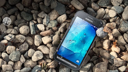 Новый неубиваемый смартфон Samsung дебютирует сразу с Android 10