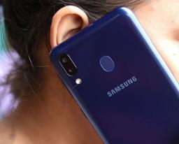 Samsung готовит улучшенную версию своего хита Galaxy M20