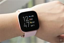 В США взялись расследовать покупку Fitbit компанией Google