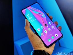 «Живые» фото смартфона Oppo F11 Pro демонстрируют выдвижную камеру и безрамочный экран