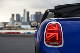 Технология mini-LED придет на автомобильный рынок в этом году