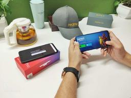 Realme 3 Pro «тянет» Fortnite при 60 к/с, а Redmi Note 7 Pro — нет