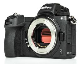 У Techart готов первый в мире переходник с Sony E на Nikon Z с поддержкой автофокусировки