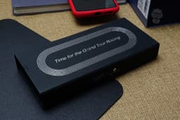 Huami положила в приглашения на презентацию умных часов Amazfit GTR монеты
