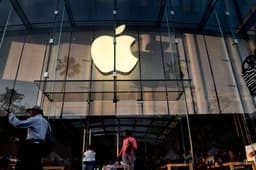В Apple перешел специалист, руководивший проектированием интерьеров электромобилей Tesla