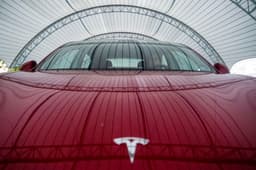 Немецкая компания, занимающая прокатом автомобилей, отказалась от электромобилей Tesla из-за низкого качества