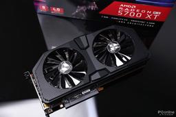 Фотогалерея дня: «горбатая» видеокарта XFX Radeon RX 5700 XT