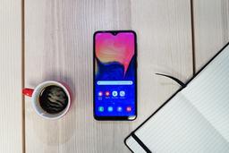 Samsung отдаст китайцам производство пятой части своих смартфонов