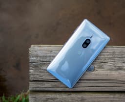 У Sony ещё есть, чему поучиться. Компания выпустила Android 10 сразу для четырёх моделей смартфонов