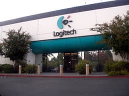 Квартальная выручка Logitech выросла на 25%