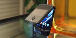 Легендарная Motorola Razr вернется только во втором квартале 2020