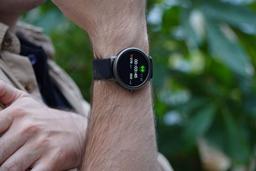 При поддержке Xiaomi представлены современные водонепроницаемые часы Mibro Air за $30