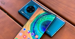 Huawei начала избавляться от признаков присутствия Android на смартфонах на руках у пользователей