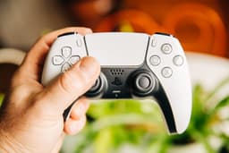 В Steam появилась поддержка контроллера DualSense от PlayStation 5 для всех пользователей