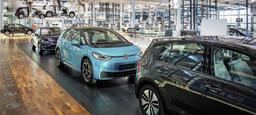 VW прекращает производство электромобиля e-Golf