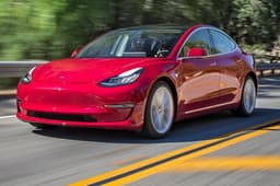 В этом году поставки электромобилей Tesla составят 500 тысяч, а уже в 2022 году — 1 миллион
