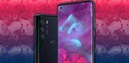 Представлен первый настоящий флагман Motorola с «бесконечной гранью»