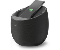 Устройство для одновременной зарядки iPhone, AirPods и Apple Watch и умная колонка с беспроводной зарядкой Belkin поступили в продажу