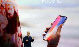 У любого iPhone с «чёлкой» есть «рентгеновское» зрение